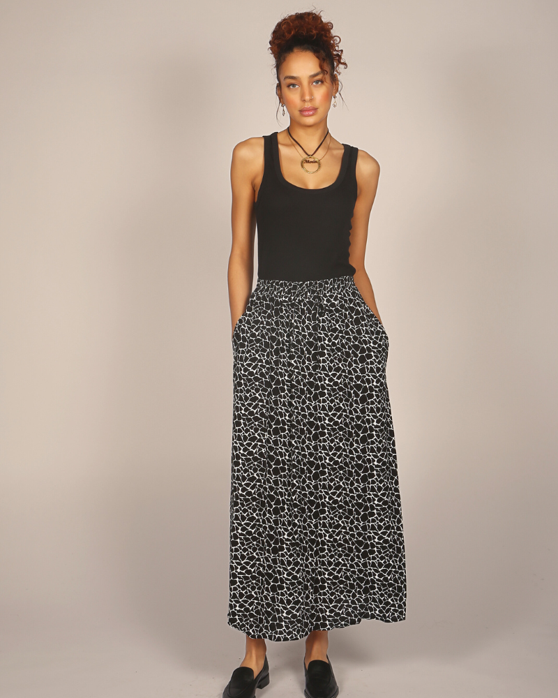 Choqa Black Print Elasticated Waist Skirt