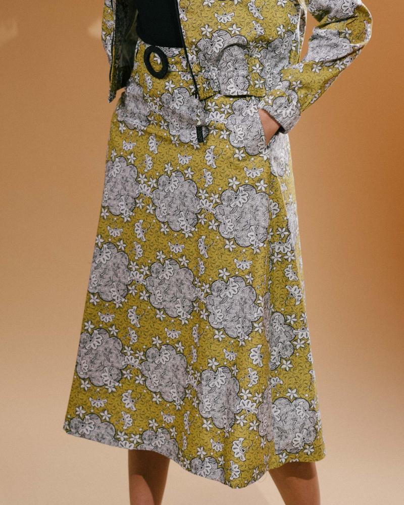 Kipipiri Printed Yellow Midi Skirt With Beaded Buckle