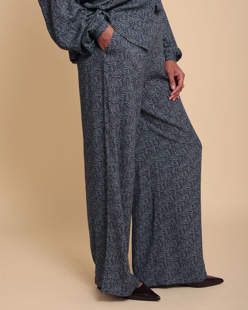 Jerigole Wide Leg Printed Trouser