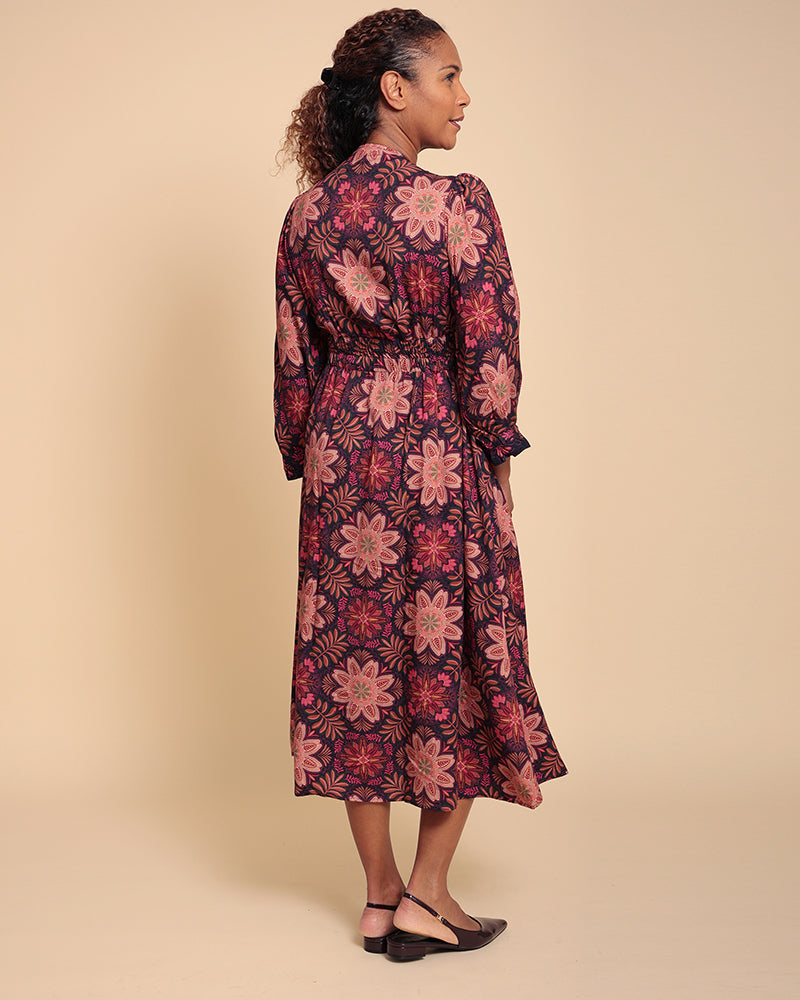 Hadu 3/4 Sleeve Printed Midi Dress
