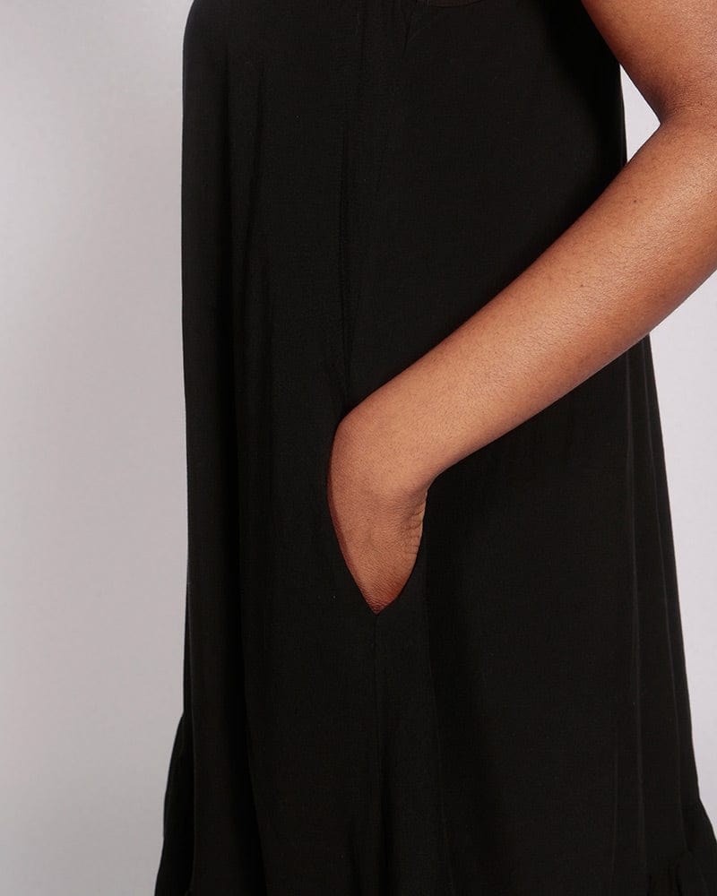 Kawa Lenzing™ Ecovero™ Black Short Strappy Dress