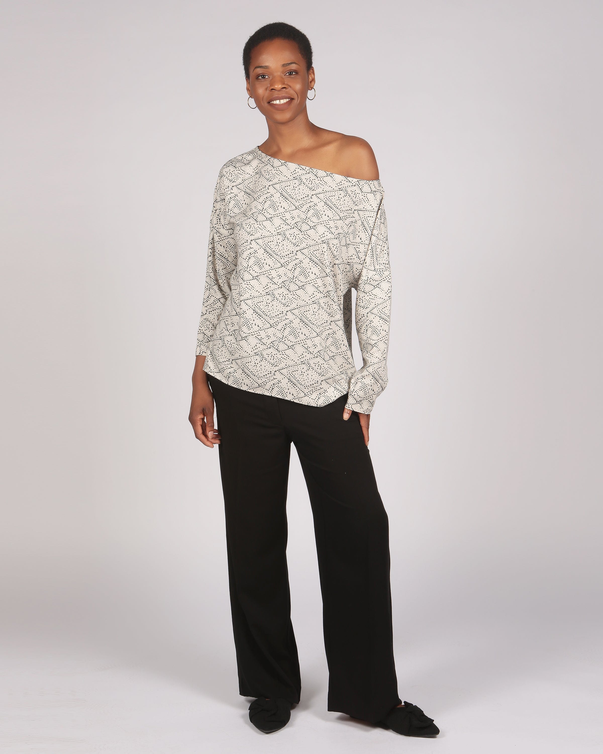 Somkaru Lenzing™ Ecovero™  Black and Cream Floral Printed Wide Neck Long Sleeve Top